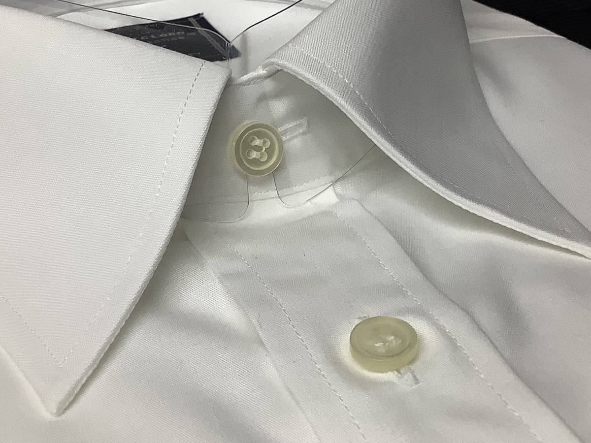 42-78 新品　日本製ドレスシャツ 白無地カッターシャツ 形態安定加工ブロード生地使用の綿ポリワイシャツお買い得_画像2