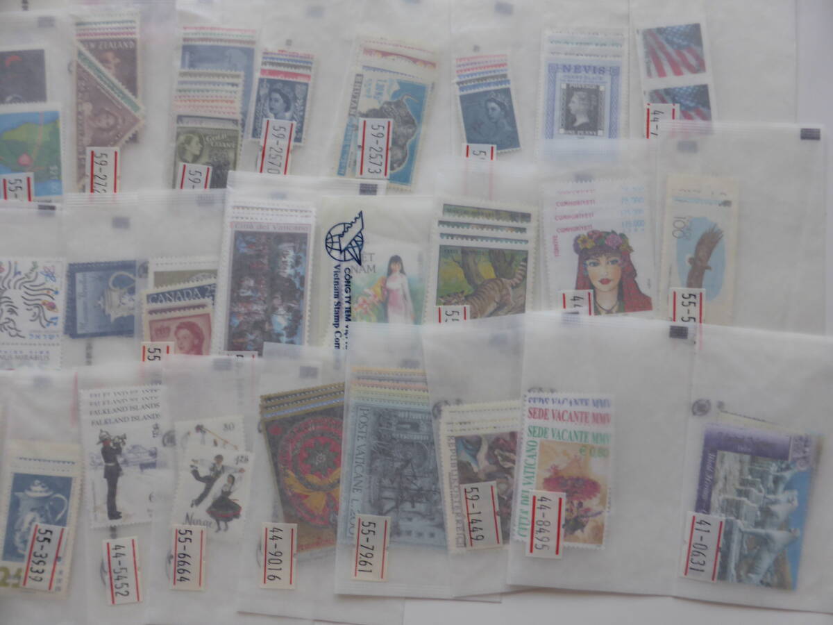【未使用】 外国切手 いろいろ まとめて 郵趣サービス　 90袋 