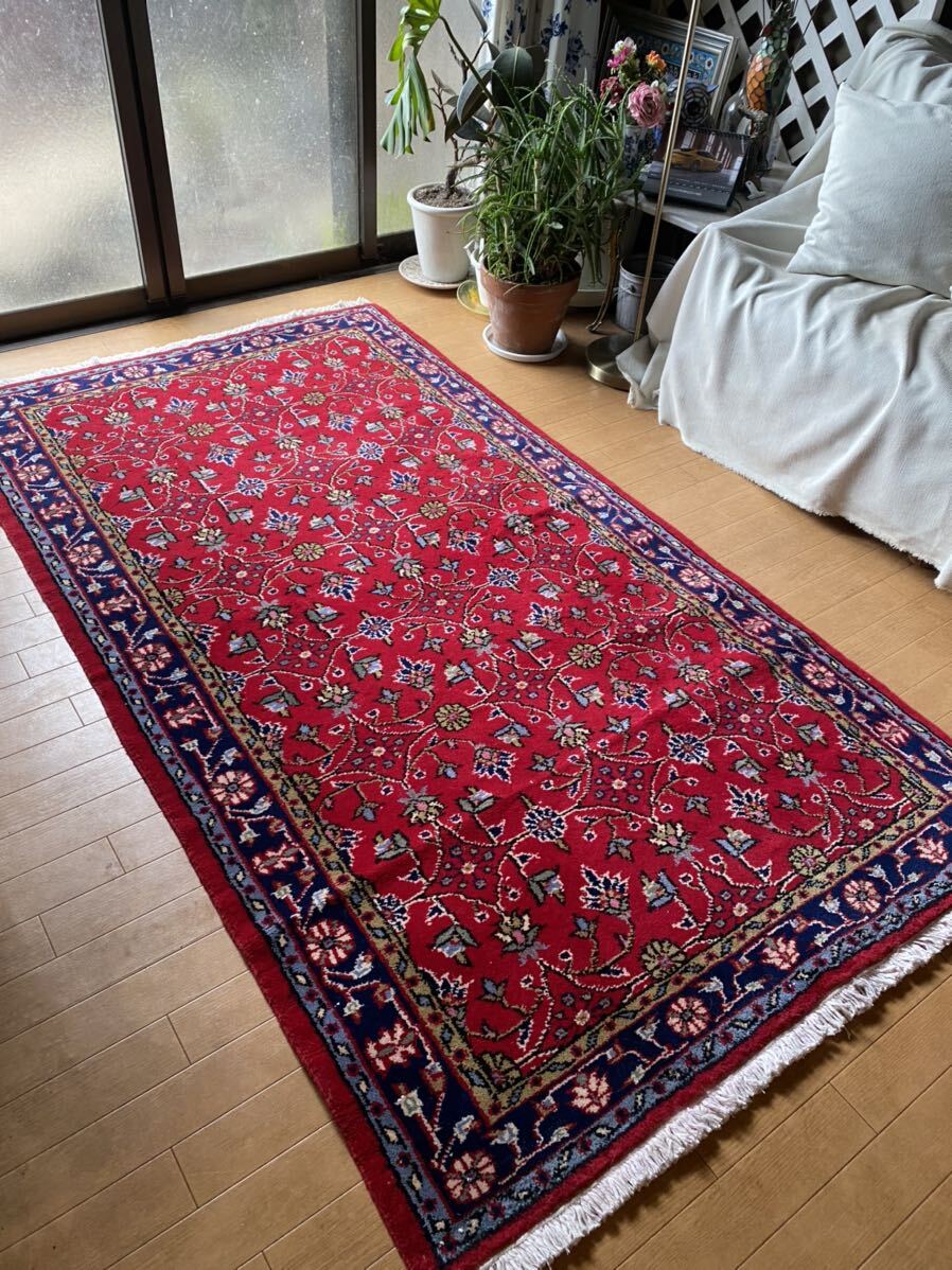 春らしいウスパルタの毛足の長い絨毯!118×215使いやすいサイズ!初めての手織りのトルコ絨毯にもおすすめ!春夏の模様替えに如何ですか?