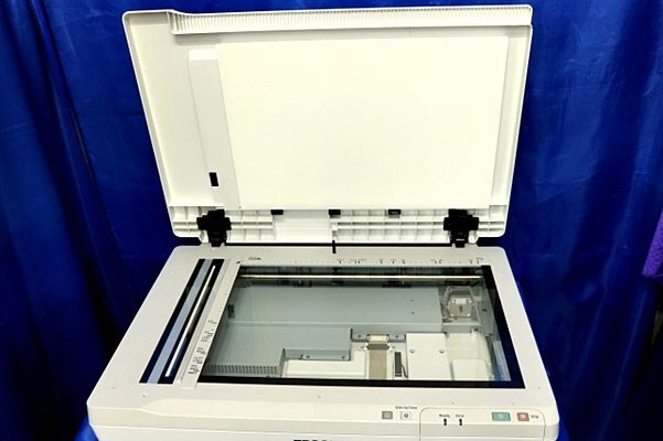 ★動作OK/スキャン枚数極少12枚★ EPSON/エプソン A3対応 フラットベット ドキュメントカラースキャナー ★DS-50000/USB★ 50450Yの画像4