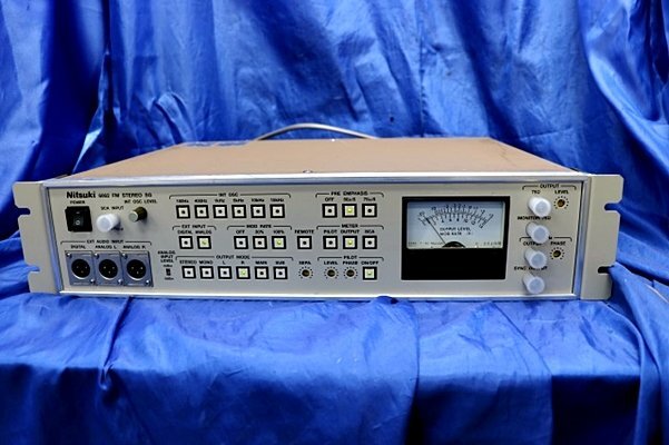 計測 057 Nitsuki FM Stereo SG 信号発生器 日本通信機 6062の画像1