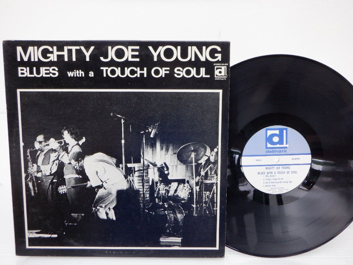Mighty Joe Young「Blues With A Touch Of Soul」LP（12インチ）/Delmark Records(DS-629)/ブルース_画像1