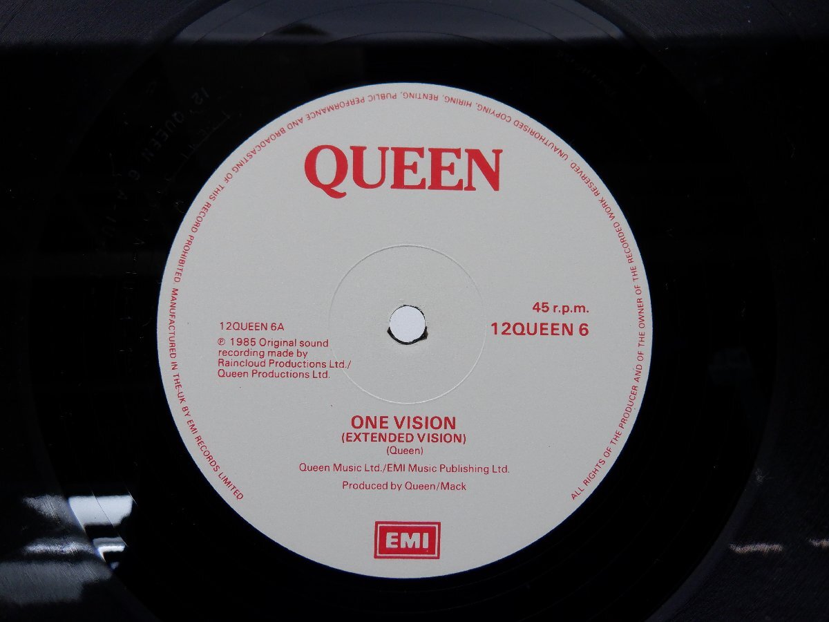【UK盤】Queen「One Vision」LP（12インチ）/EMI(12 QUEEN 6)/Rockの画像2