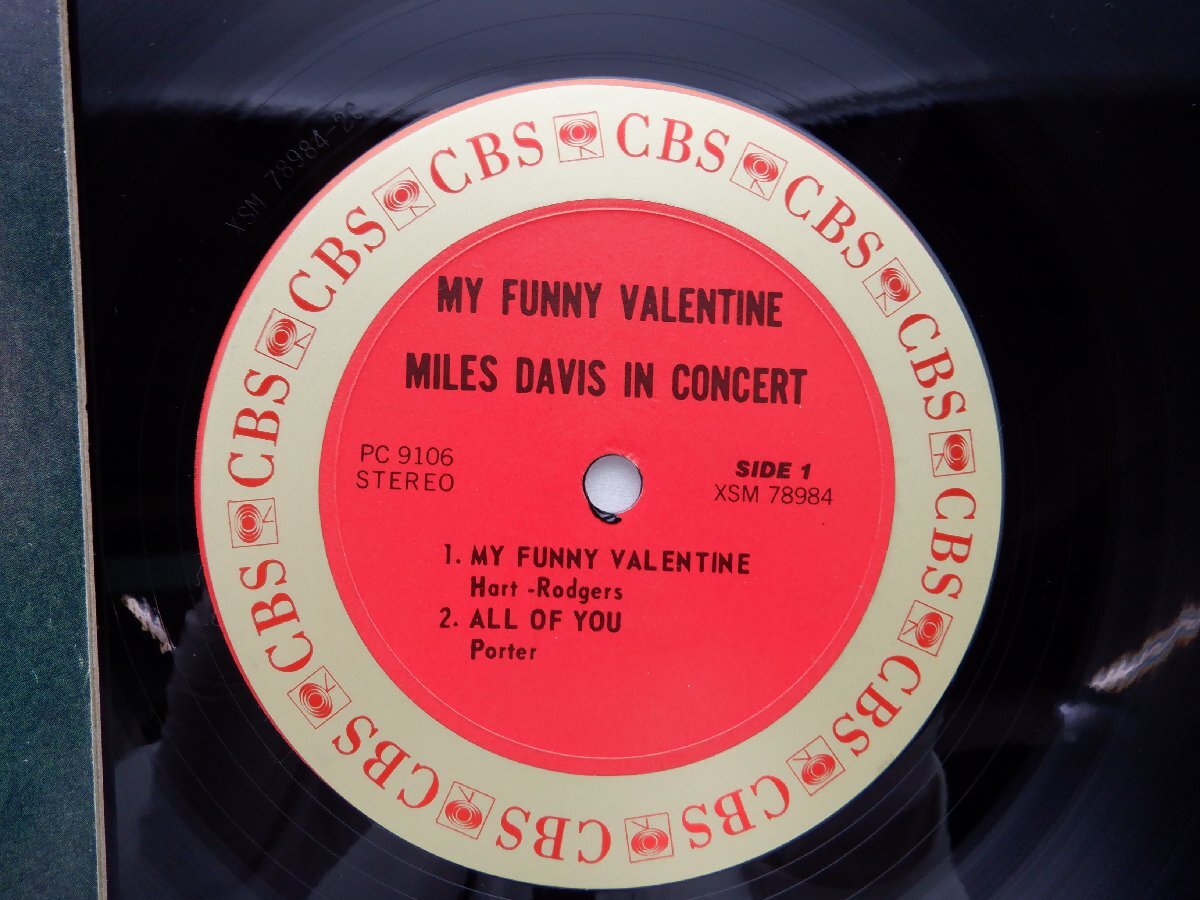 Miles Davis(マイルス・デイヴィス)「My Funny Valentine - Miles Davis In Concert」LP（12インチ）/Columbia(PC 9106)/ジャズの画像2
