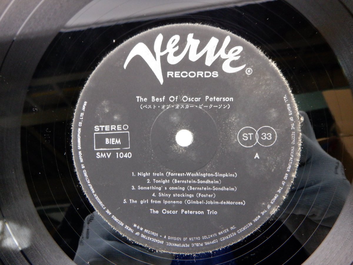 Oscar Peterson「The Best Of Oscar Peterson」LP（12インチ）/Verve Records(SMV-1040)/ジャズの画像2