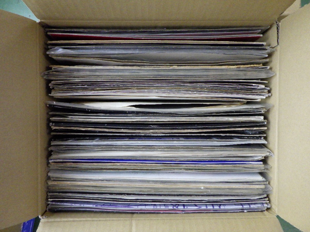 【箱売り】V.A.(Donna Summer/Earth Wind And Fireなど)「HipHop LP 1箱 まとめ LP約60点セット。」LP（12インチ）/ヒップホップ_画像2