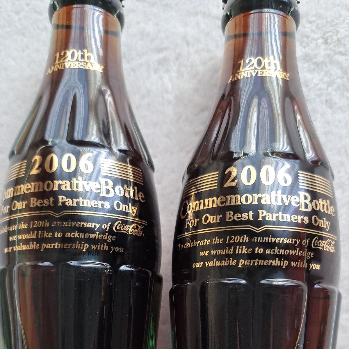 コカ・コーラ 120周年記念ボトル 2006年 2本セット|Yahoo コカ・コーラ 120周年記念ボトル 2006年 2本セット|Yahoo