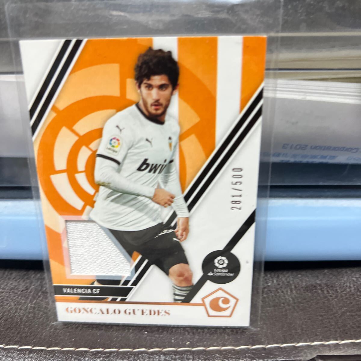 PANINI chronicle GONCALO GUEDES ジャージカード_画像1