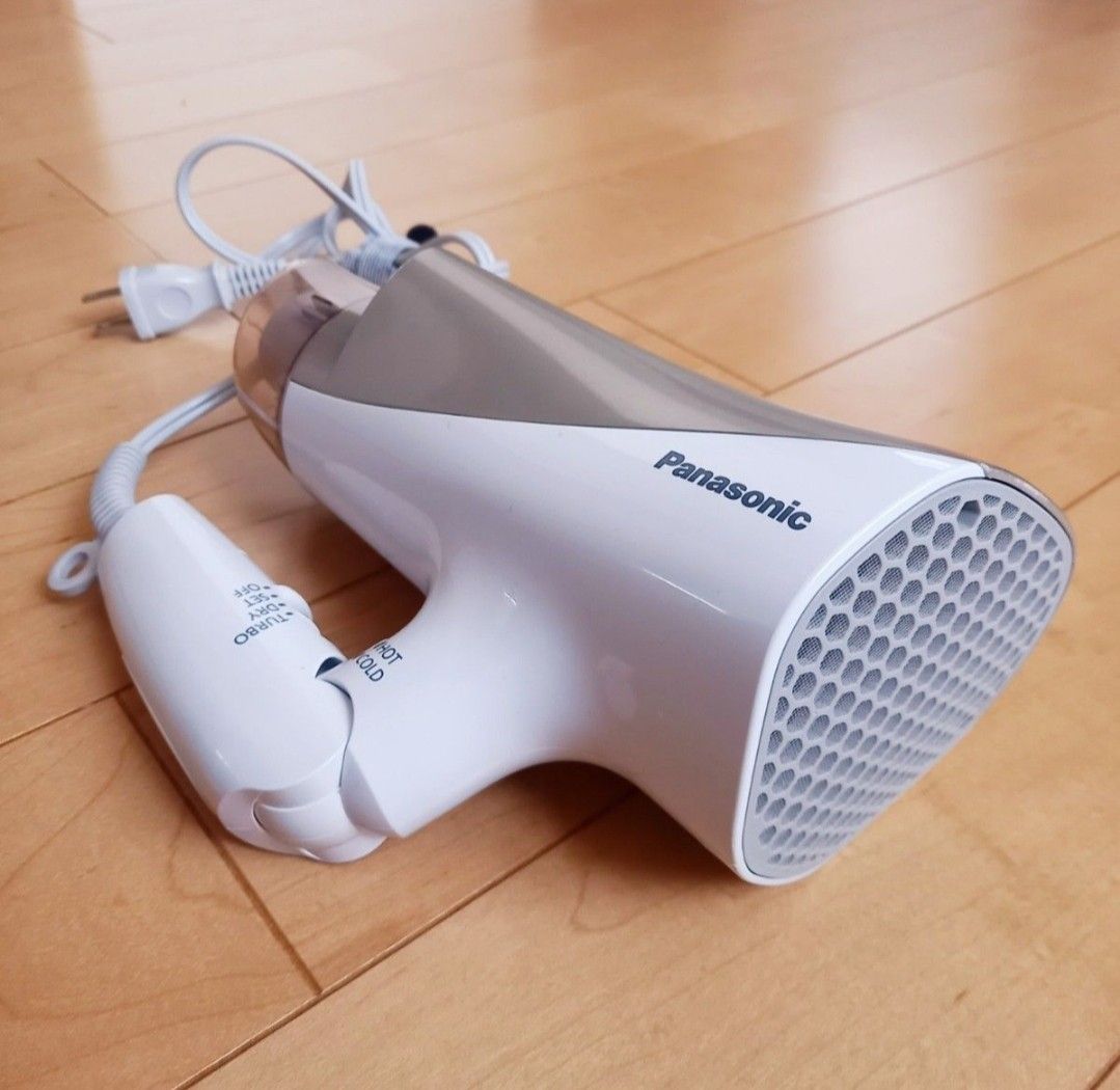 ヘアドライヤー Panasonic　EH-NE6B　美品