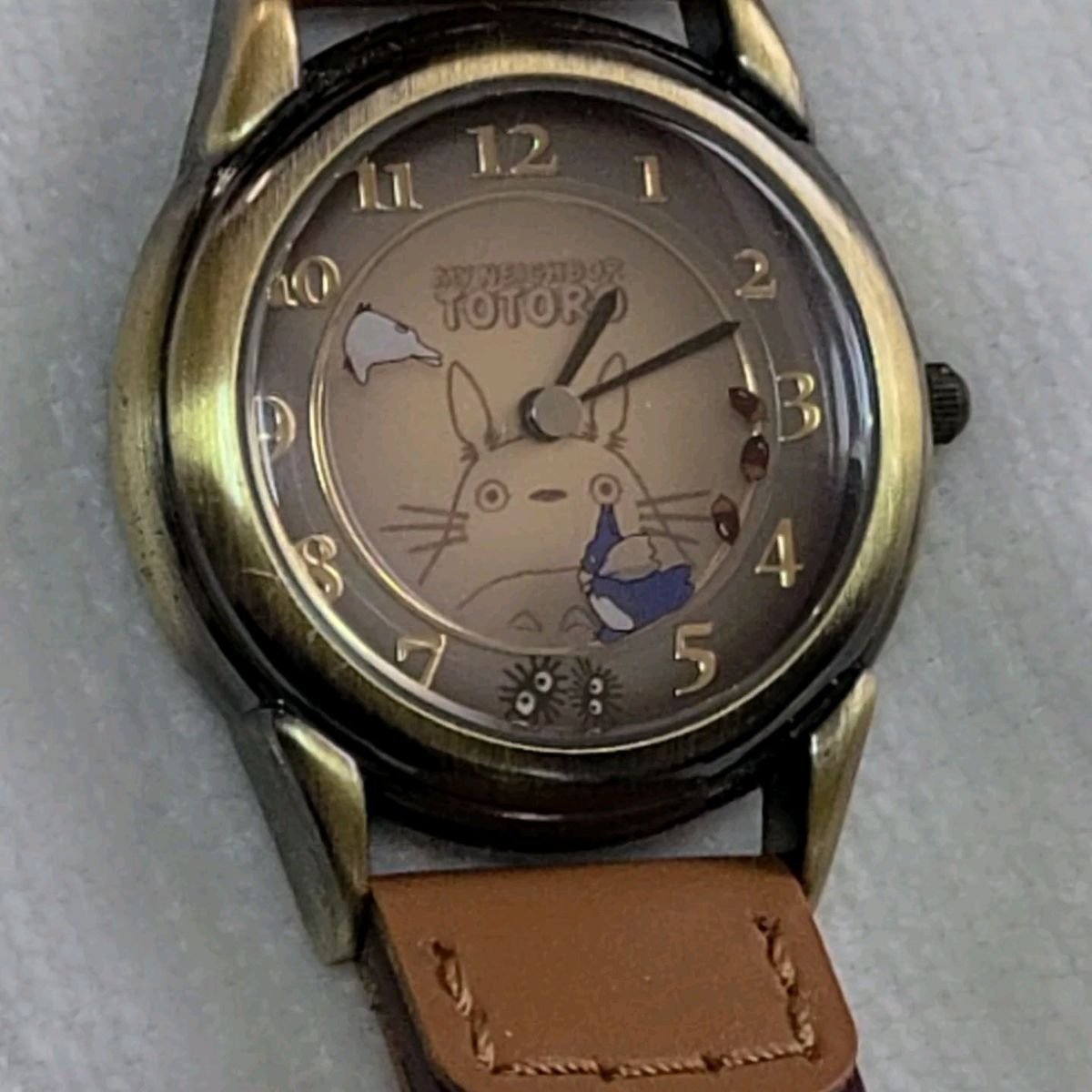 希少!!　スタジオ ジブリ グッズ　となりのトトロ　腕時計　回転時計　1万円以下では売りません!!