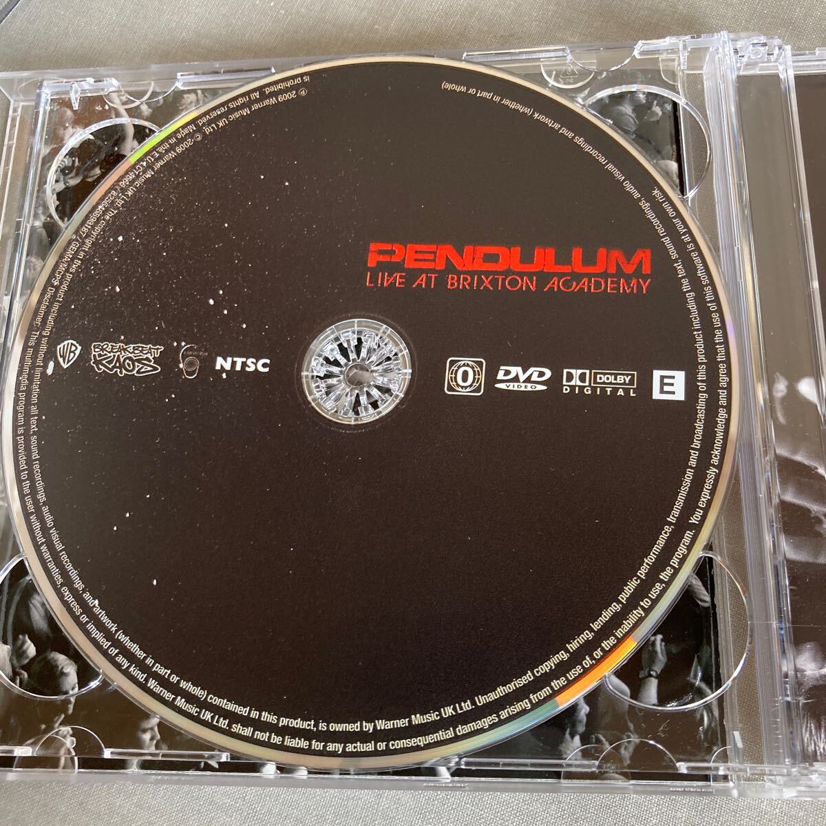【ドラムンベース】【CD/DVD2枚組】PENDULUM/Ｌive at Ｂrixton Academy/ペンデュラム/輸入盤/Metallica,Master OF Puppetsの画像3