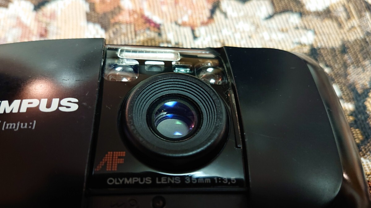 オリンパス ミュー OLYMPUS μ[mju:] コンパクトフィルムカメラ シャッター、フラッシュ動作OK 新品電池_画像8