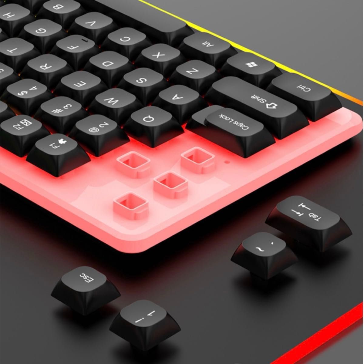 光るキーボード  七色に光るマウスセット　テンキー付き かっこいい おしゃれ 人気 PC 黒色 有線 