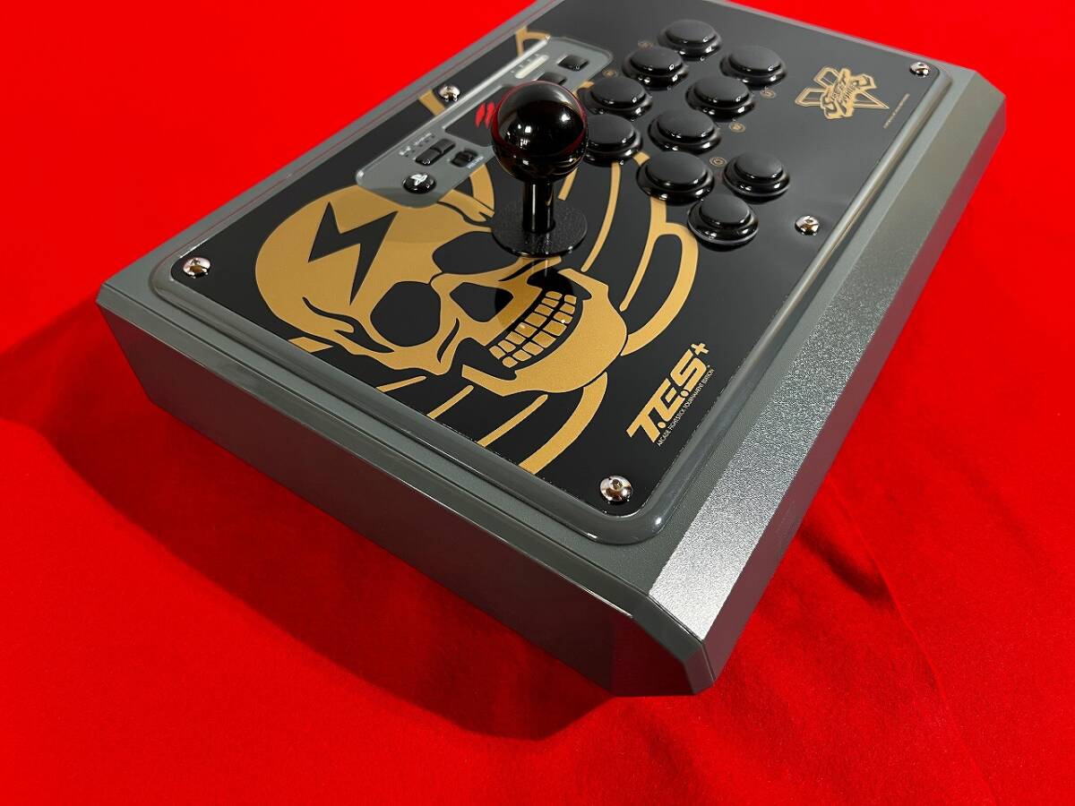 PS5対応】MAD CATZ T E S+ ボタン増設カスタム アケコン PS5対応】MAD CATZ T E S+ ボタン増設カスタム アケコン