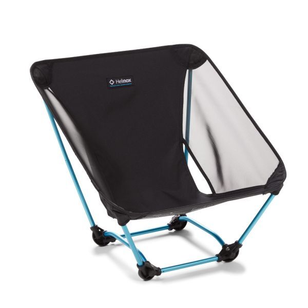 ★新品★ヘリノックス★チェア 椅子 グラウンドチェア 1822229 BK アウトドア キャンプ BBQ お家キャンプ Helinox スタッフバッグ付き