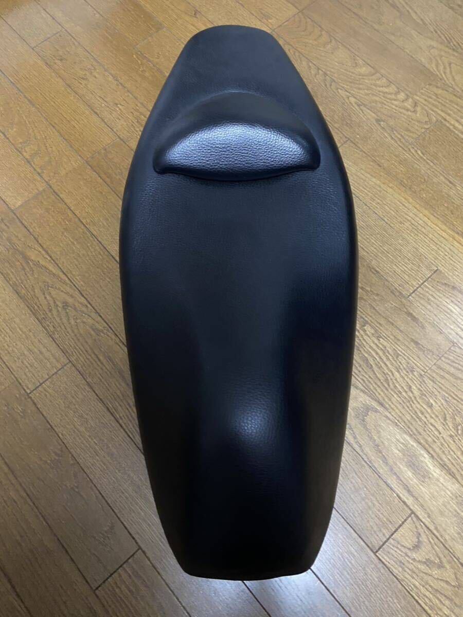 美品!HONDA PCX jf28 純正シート_画像1