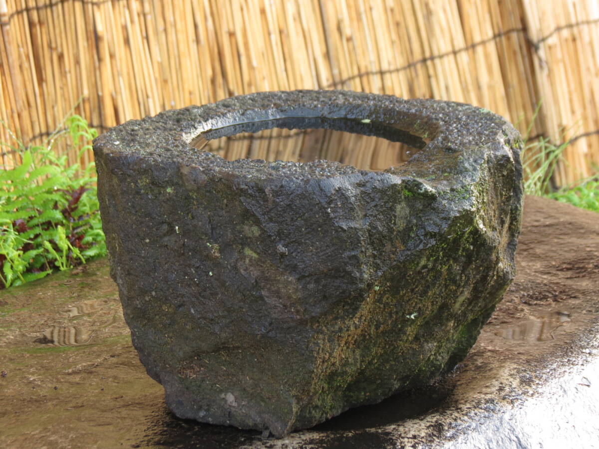 蹲 横幅29.5cm 重量20kg 石鉢 庭石 九州産天然石の画像5