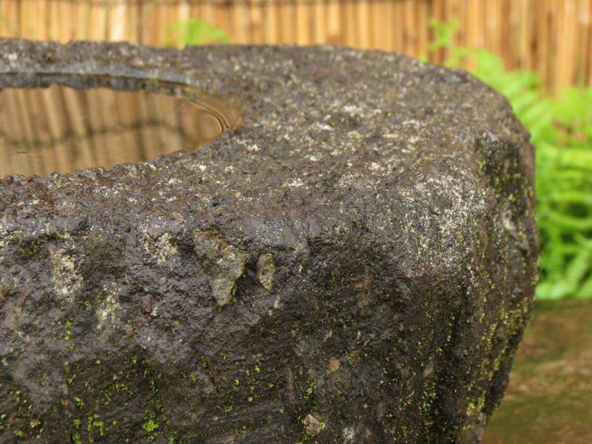 蹲 横幅43cm 重量29.5kg 手水鉢 植木鉢 庭石 九州産天然石の画像4