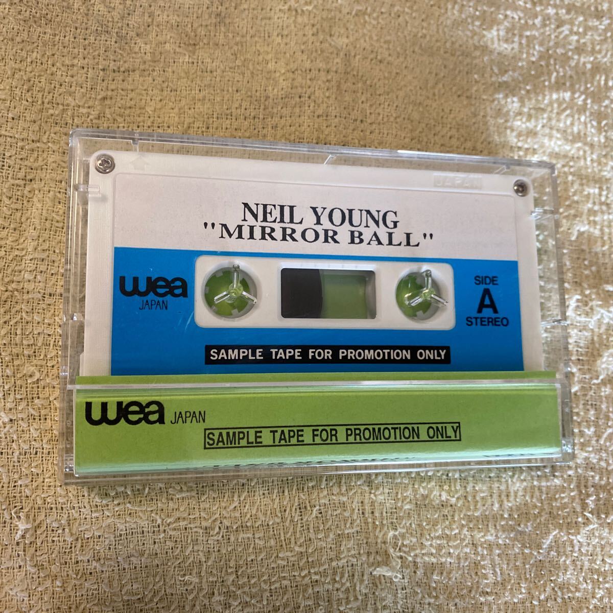 NEIL YOUNG / MIRROR BALL (SAMPLE TAPE FOR PROMOTION ONLY)の画像3