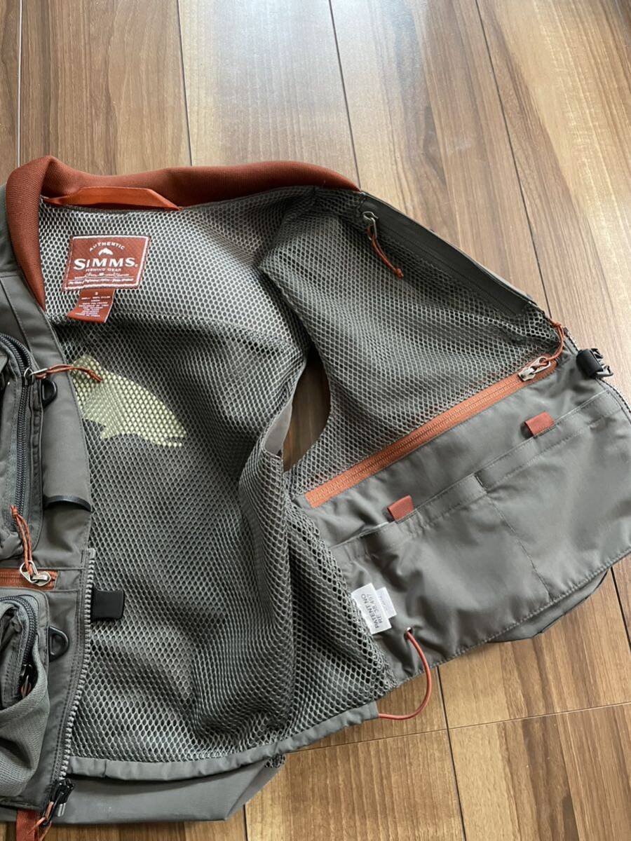 SIMMS フィッシングベスト の画像3