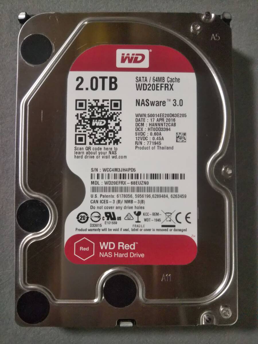 2TB Western Digital WD20EFRX-68EUZN0 3.5インチ SATA_細かい傷が あります