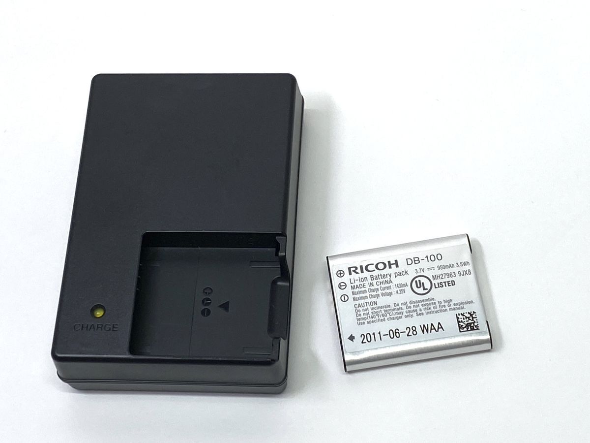 【E348】RICOH/リコー CX6 コンパクトデジタルカメラ/デジカメ ピンク系 充電器 バッテリー付き 動作確認済み bの画像9