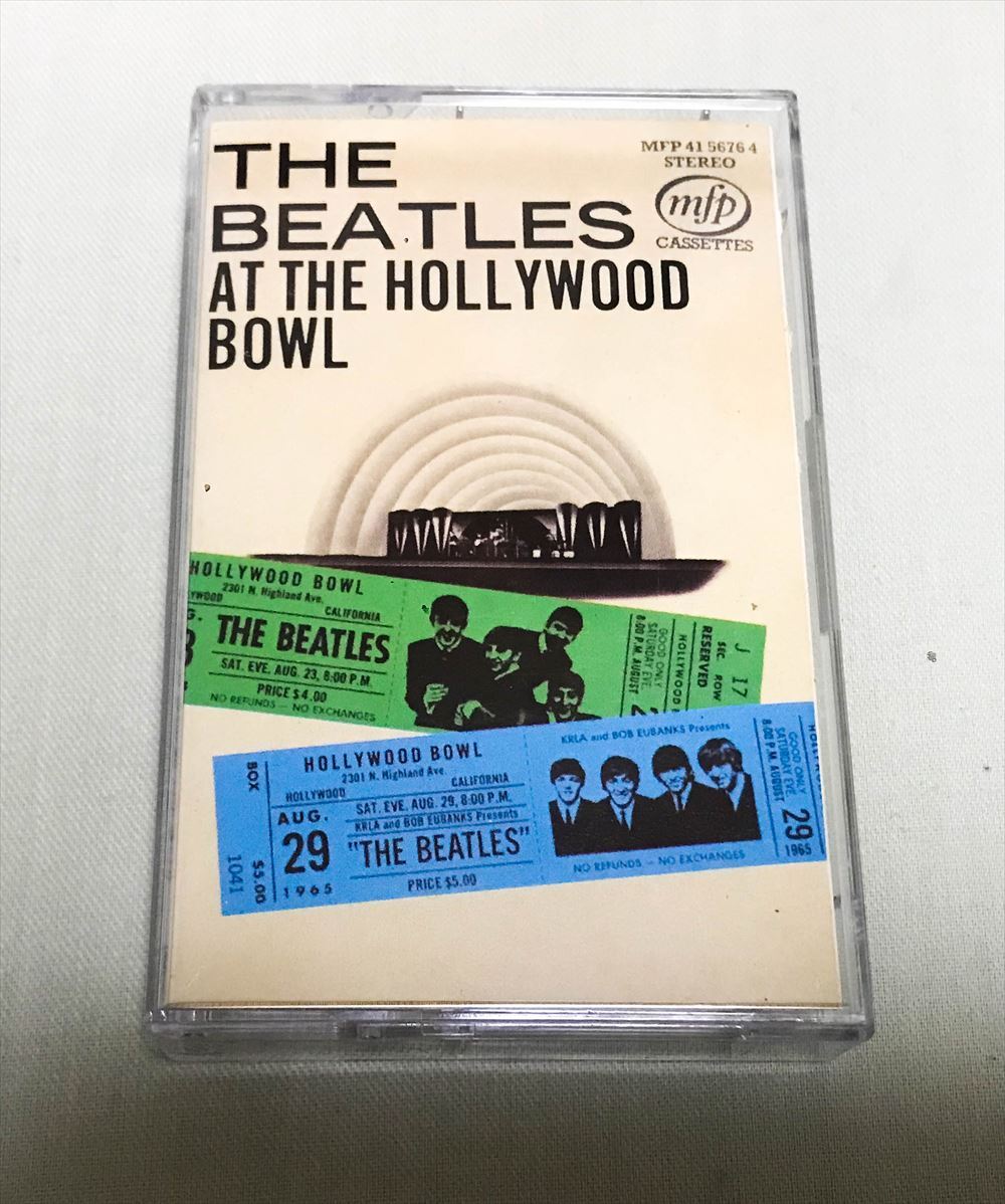 ◆UK盤 カセットテープ◆ BEATLES / AT THE HOLLYWOOD BOWL ◆_画像1