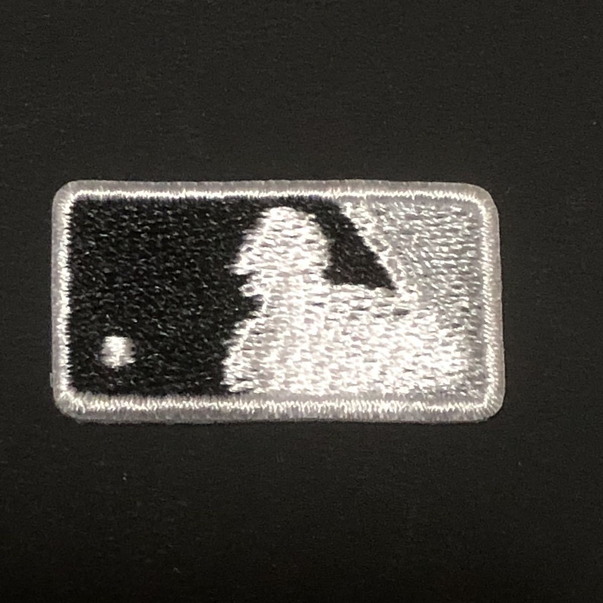 MLB バッターマン 極小（約3cm） ２枚セット　ワッペン　ホワイトソックスカラー_画像2