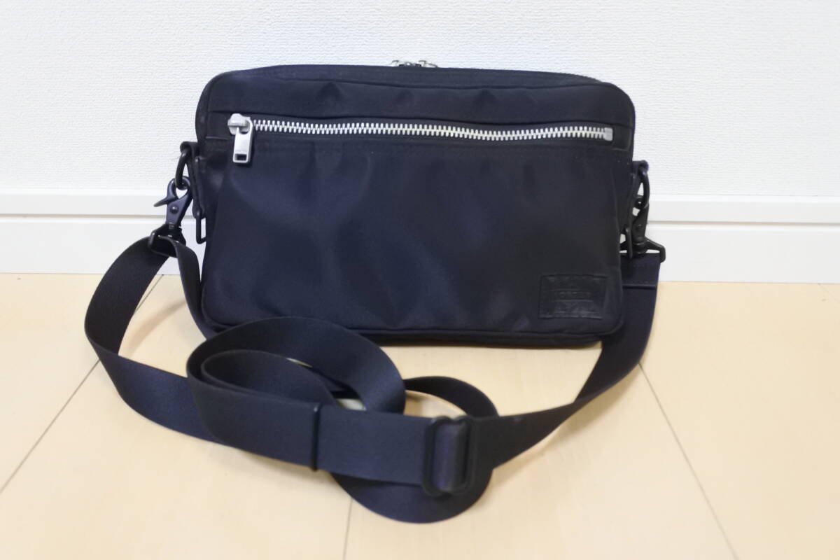 ☆美品☆PORTER ポーター リフト 2way ショルダーバッグ 黒の画像1