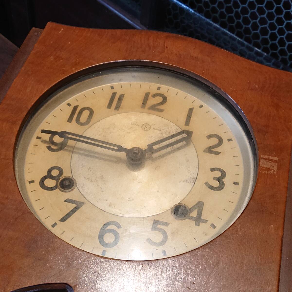 A02-0401 昭和レトロ 古時計 振子時計 掛時計 ゼンマイ式 小型 動作品の画像5