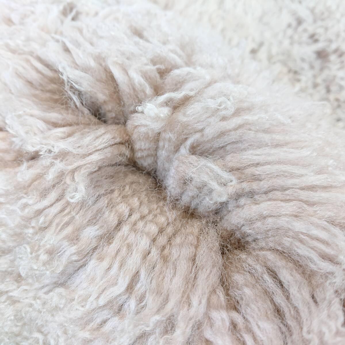 A03-0408 ムートン ラグマット 羊毛 チャコール色 クリーニング済の画像8