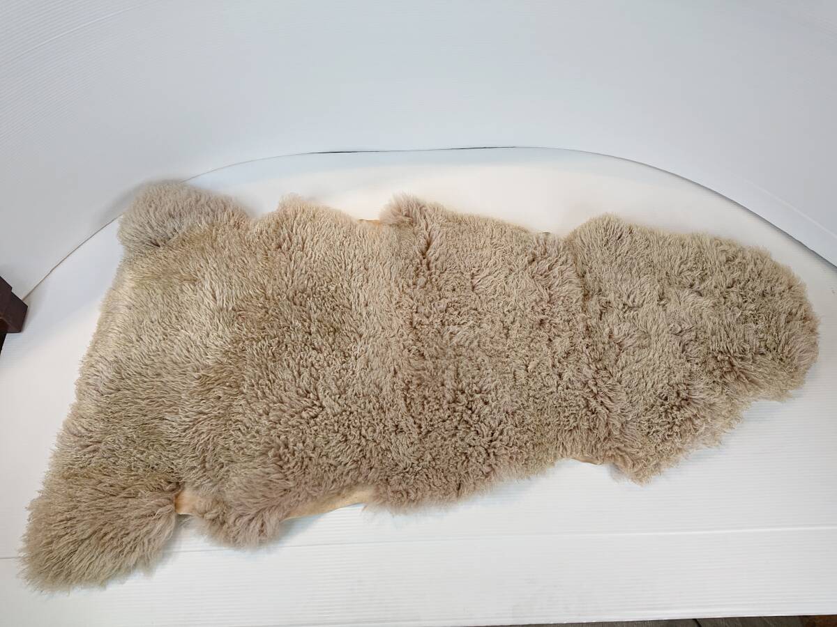 A03-0408 ムートン ラグマット 羊毛 チャコール色 クリーニング済の画像2