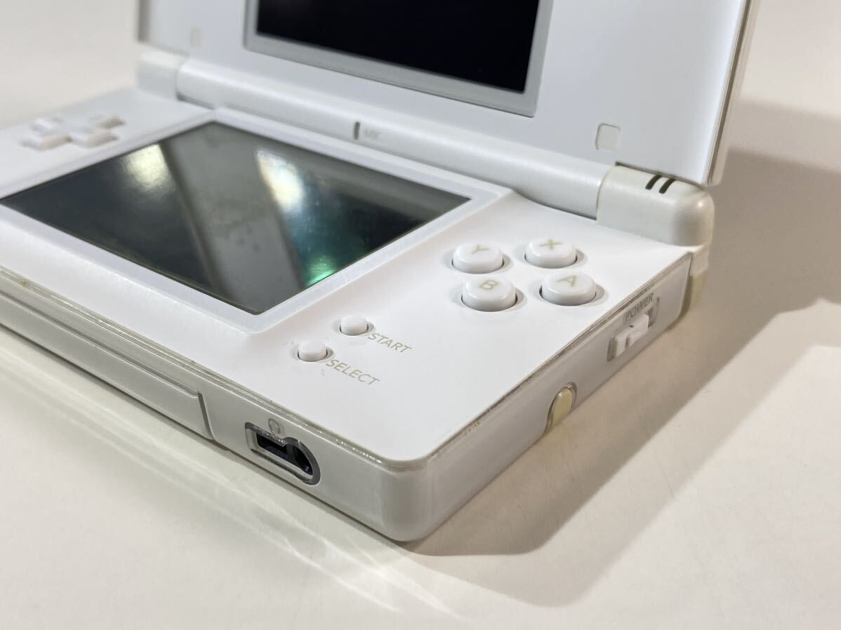 ★動作確認済み Nintendo DS Lite 任天堂 USG-001 ニンテンドー ニンテンドーDS ライト 箱説付 クリスタルホワイト 中古品 管理TO330_画像4