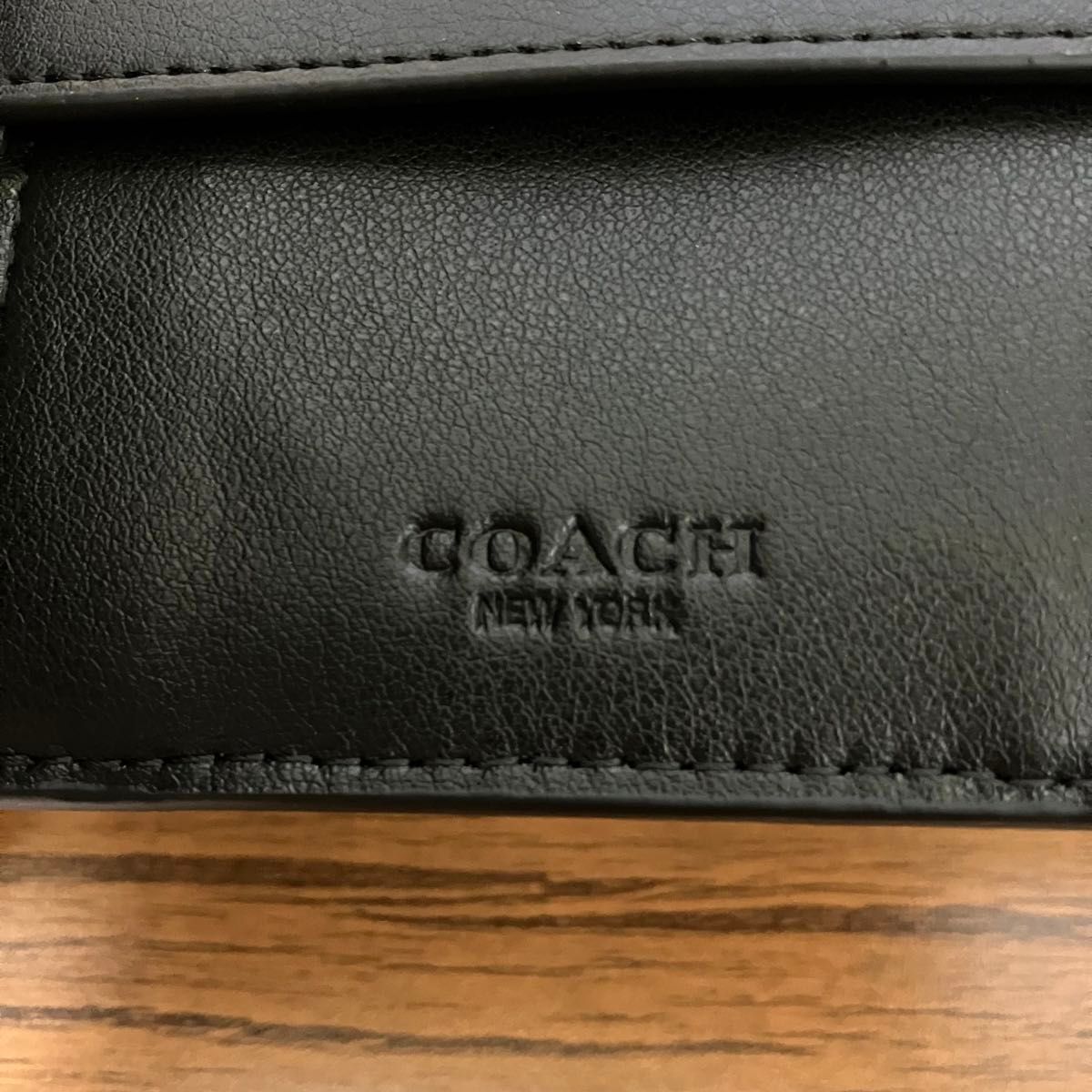 コーチ COACH 2つ折り財布 黒 ブラック　アウトレット　新品未使用