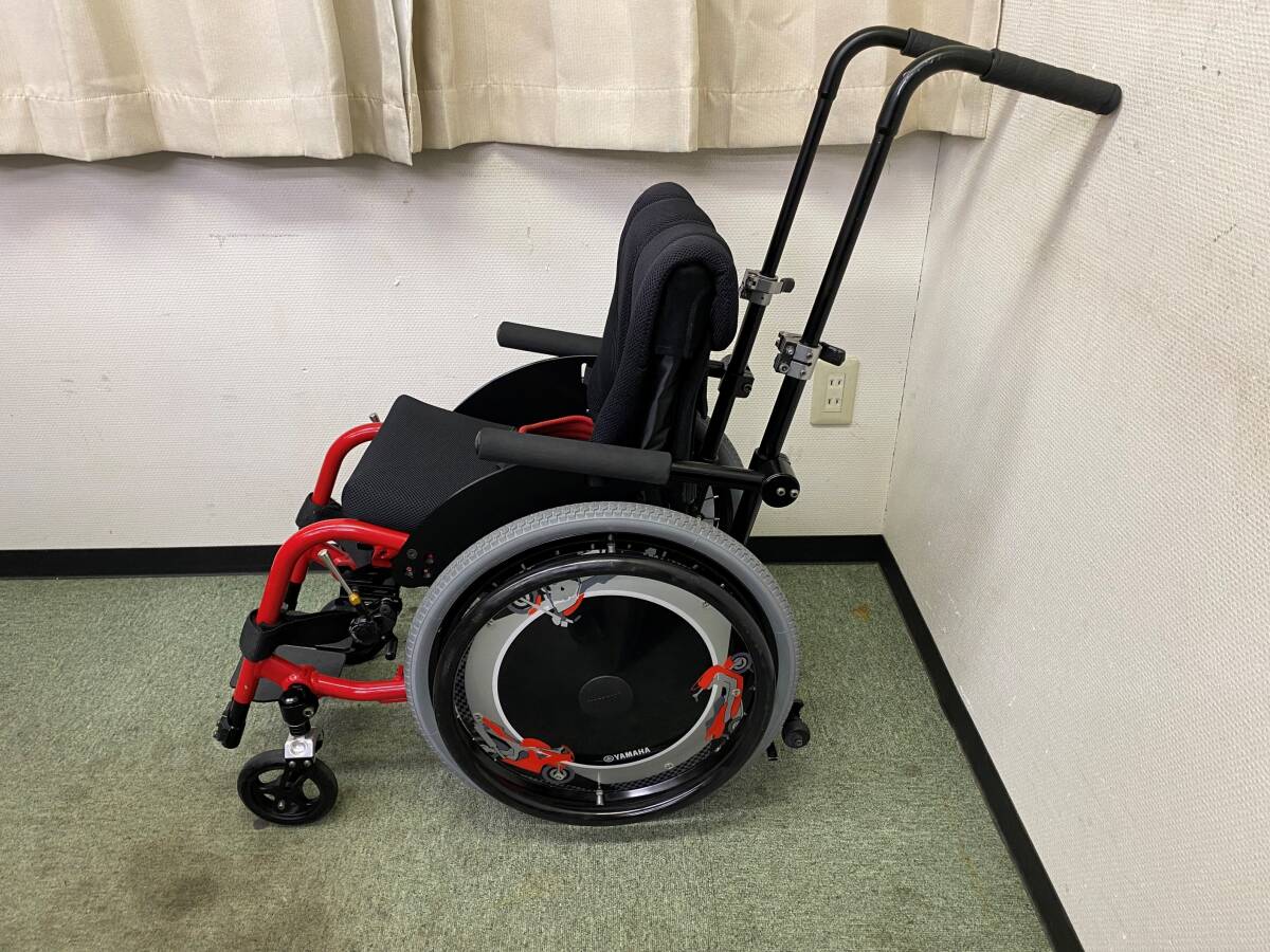 OX・mini_neo・子供用自走式車椅子・ヤマハスポークカバー付き手押しハンドルがワンタッチで上下しますの画像4