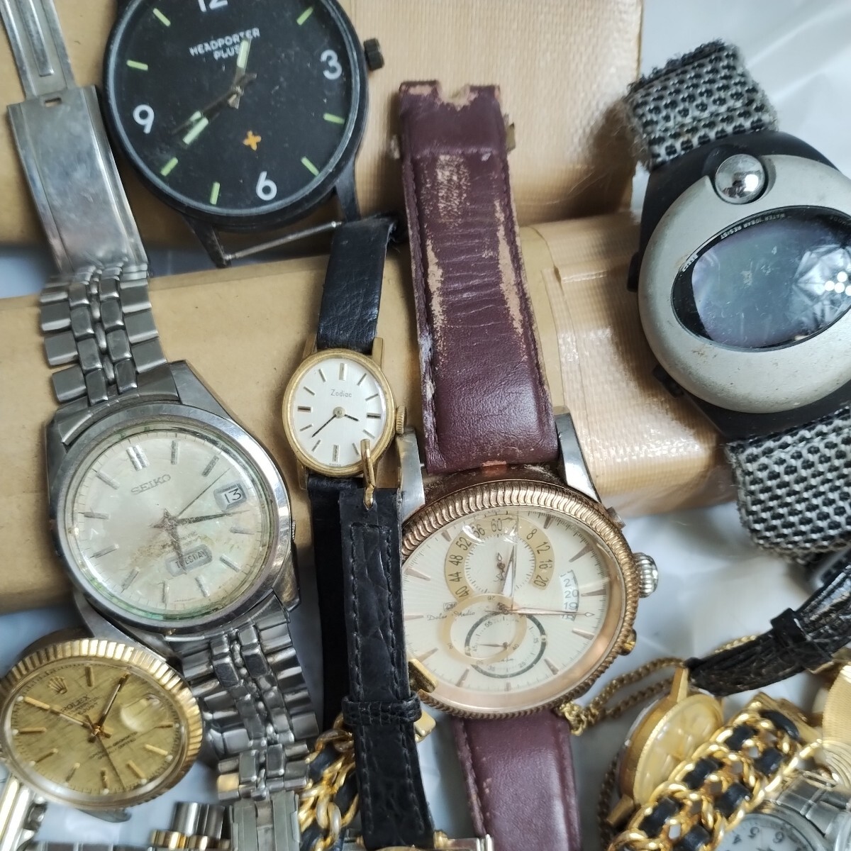 SEIKO シチズン ゾディアック　スイス製時計 elvence カシオ G-SHOCK protrek 腕時計 大量　まとめ売り ジャンク セイコー _画像4