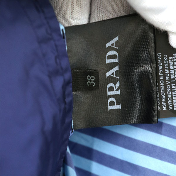  Prada PRADA jumper with a hood . Parker 291060 nylon 100% declared size 38 [yy][ used ]4000065801300195