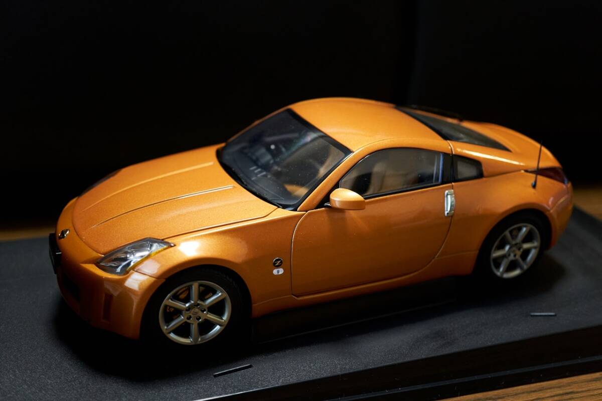 AUTOart 1/18 日産 フェアレディZ NISSAN FAIRLADY Z Z33 サンセットオレンジ 77317の画像4