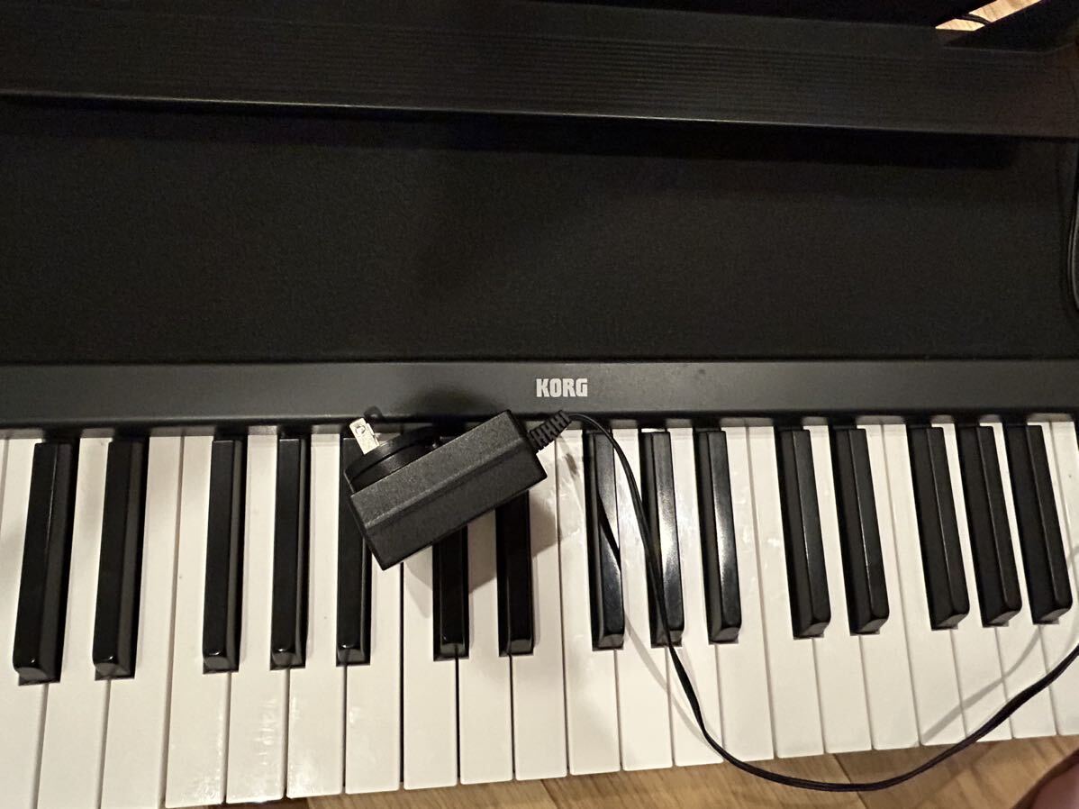 ! электронное пианино KORG Korg клавиатура B2N цифровой фортепьяно 88 клавиатура музыка клавиатура адаптор есть педаль нет кейс нет лента следы есть USED!