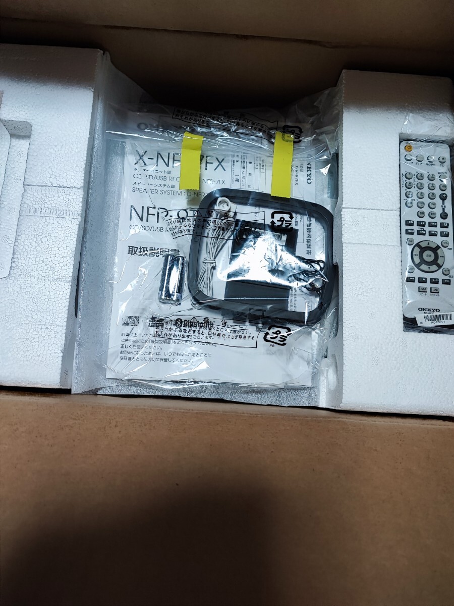 ★ほぼ新品★ONKYO X-NFR7FX(D) Bluetooth/CD/SD/USB/ハイレゾ対応 