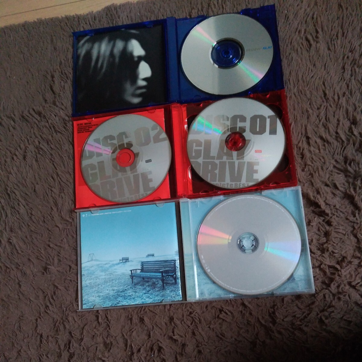 GLAY DRIVE GLAY complete BEST REVIEW WHITE ROAD ベスト アルバム CD 3枚 セット 誘惑 サバイバル 口唇 グロリアス HOWEVER BELOVED の画像3