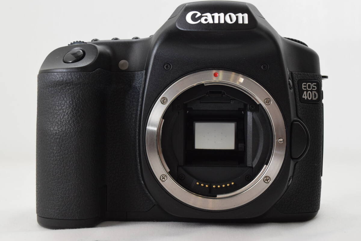【初心者入門】 Canon キヤノン EOS 40D EF-S 18-55mm f/3.5-5.6 II USM EF 50-200mm f/3.5-4.5 超望遠Ｗズーム レンズセット キャノン_画像2