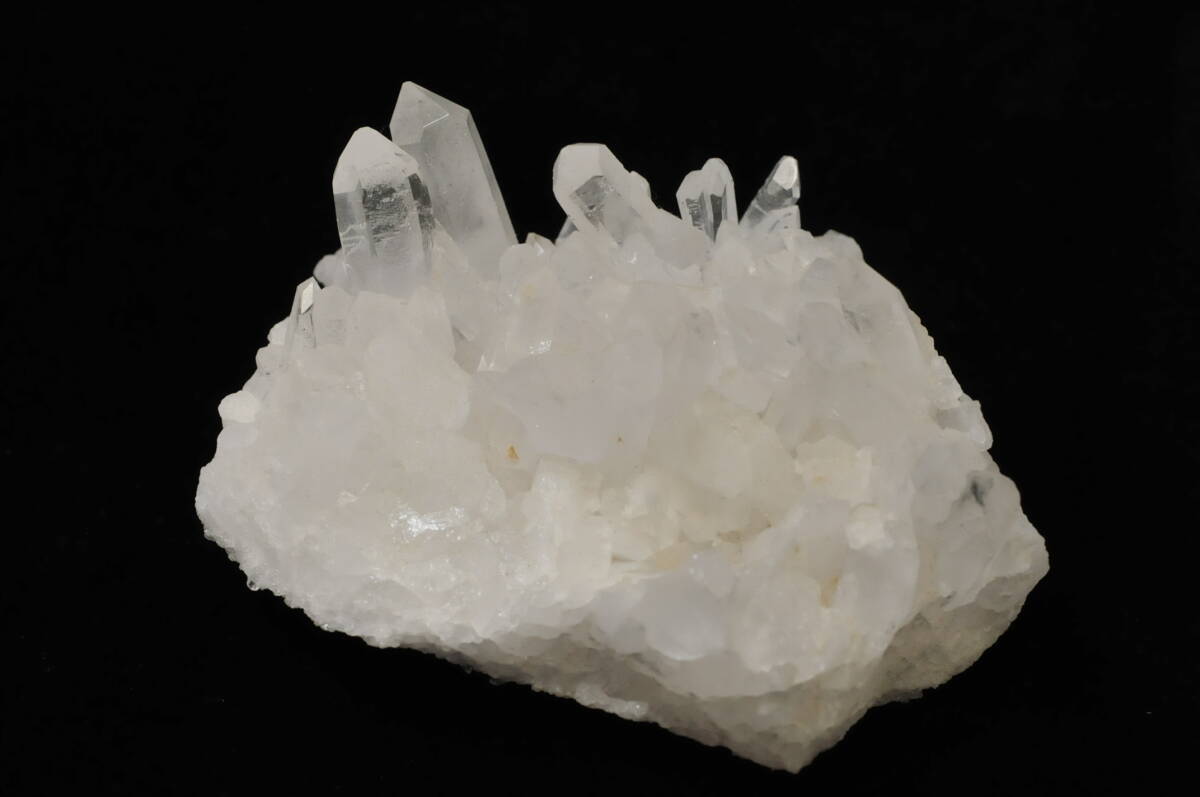 【鉱石】 まとめ12点 水晶クラスター等 高さ：4～7cm 横幅：2.5～9cm 重量：55～266g ● パワーストーン 0103008-21の画像3