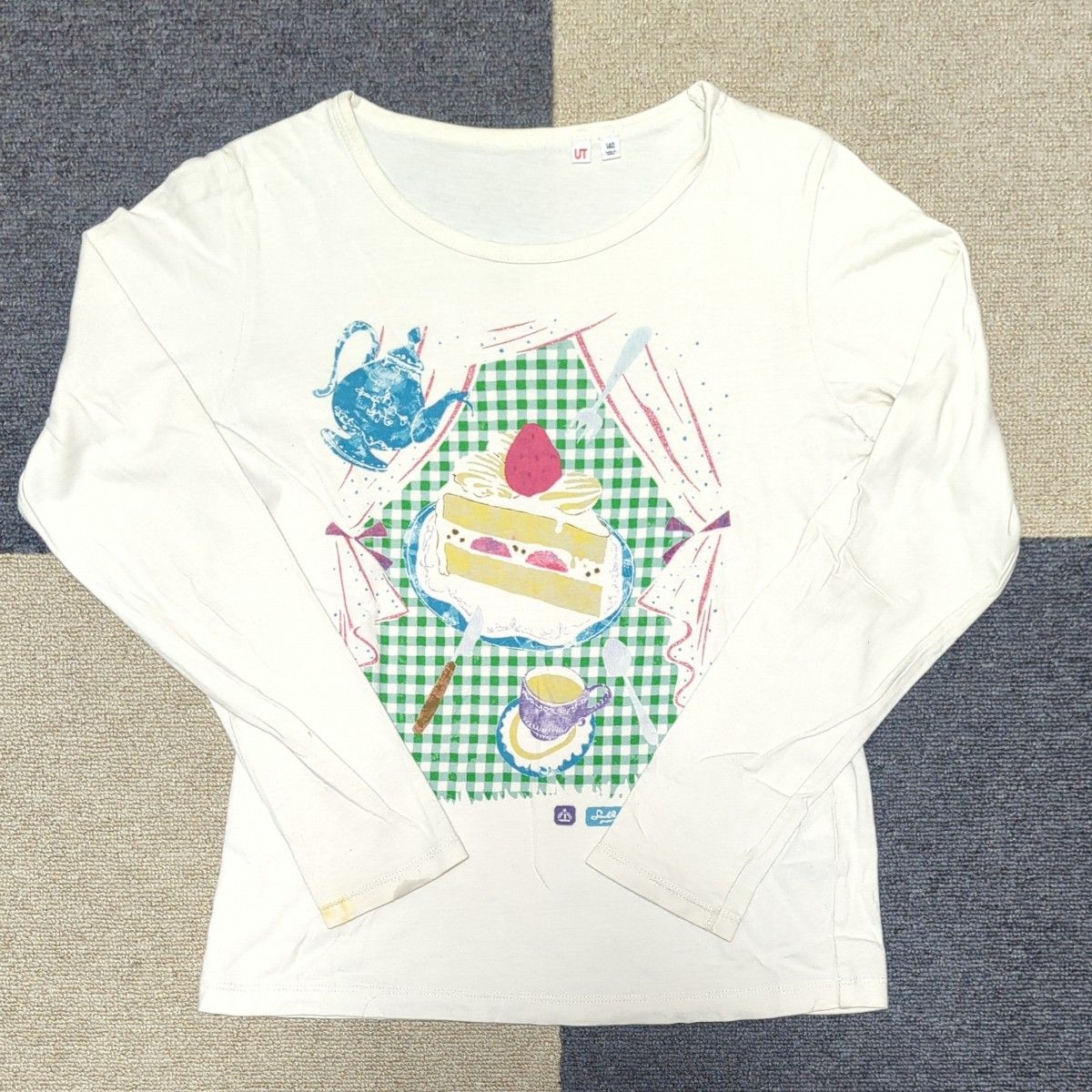 長袖 カットソー ロンT 140cm 女の子 子供 まとめ売り ユニクロ 白 グレー 紫 洗い替え 長袖Tシャツ