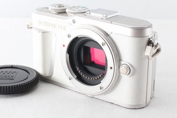 ◆訳あり◆オリンパス OLYMPUS PEN E-PL9 ボディ ホワイト 付属品満載 元箱◇44385の画像2