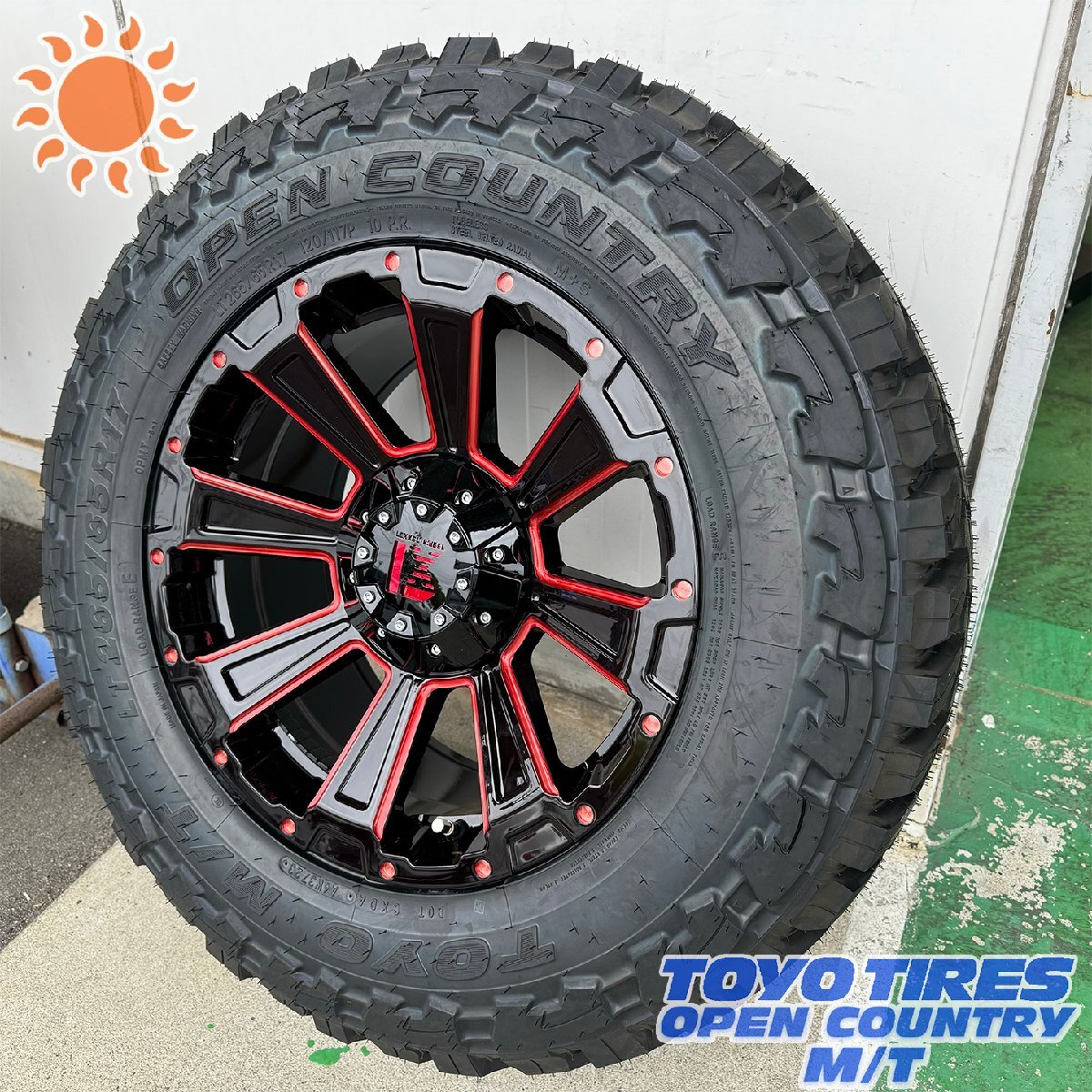 夏タイヤセット 4本組 ハマーH3 17インチ ホイール タイヤセット DeathRock トーヨー オープンカントリーMT 285/70R17_画像1