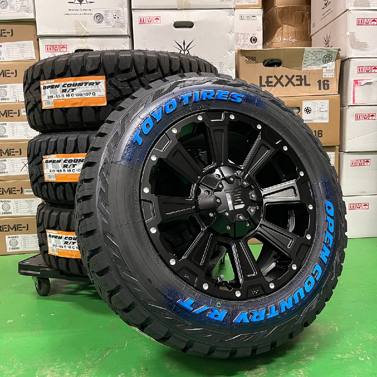 車検対応 夏タイヤセット 4本組 タイヤホイールセット 16インチ ハイエース 200系 TOYO OPENCOUNTRY RT 215/65R16 DeathRock_画像8