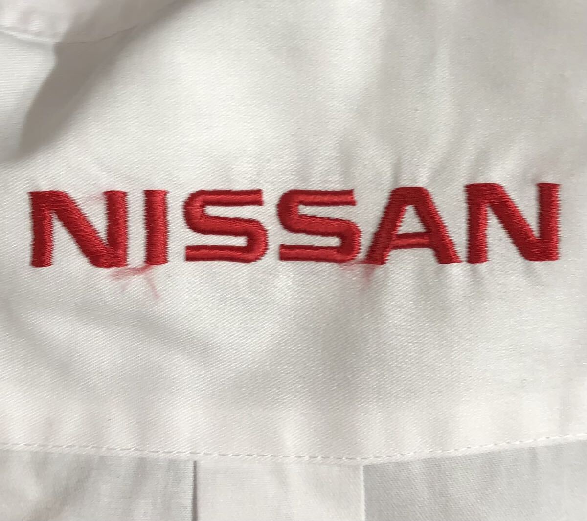 大きいサイズ ■ 日産 NISSAN ニッサン ■ ロゴ 刺繍 半袖 ボタンダウン メカニック シャツ ホワイト 4Lの画像5