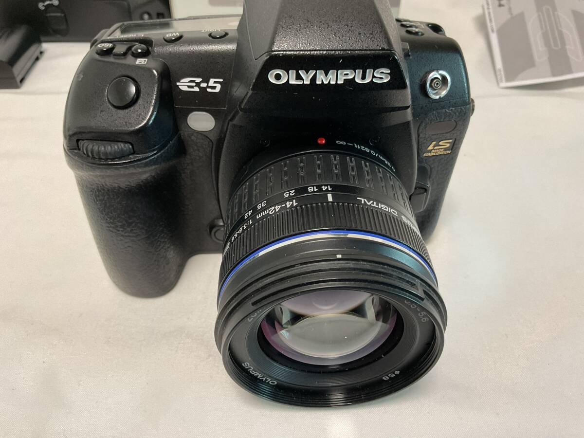 OLYMPUS E-5 ZUIKO DIGTAL 14-42ｍｍ 1:3.5-5.6/パワーバッテリーホルダーHLD-4他 付属品 中古カメラ