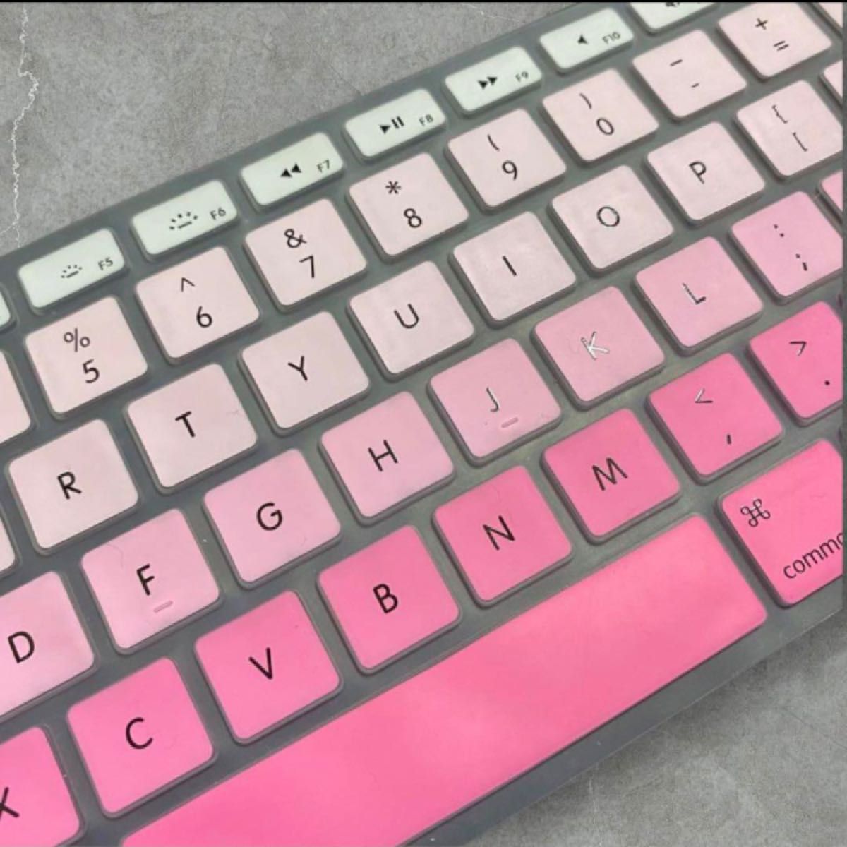 未使用 MacBook 15インチ キーボードカバー ピンク シリコン パステル ピンク 